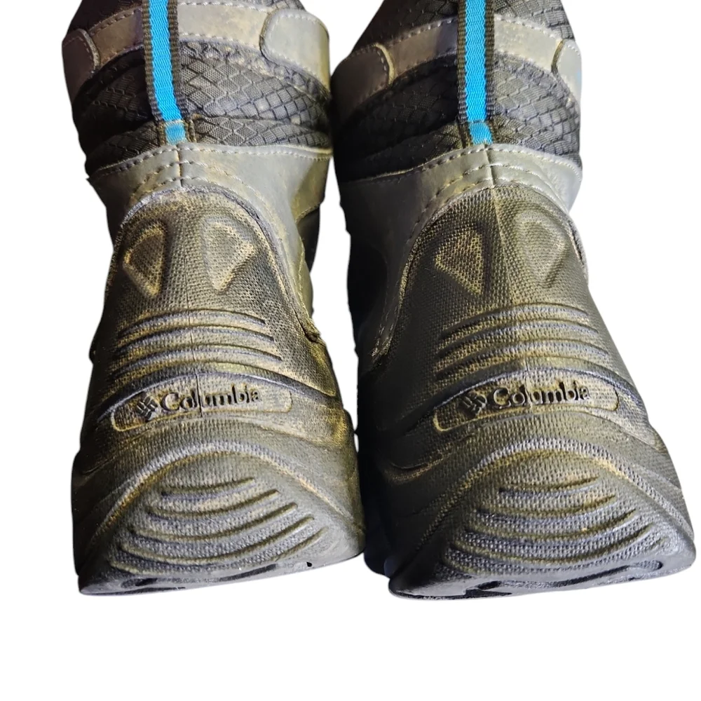 Columbia Gray and Blue Winter Boots Size 4